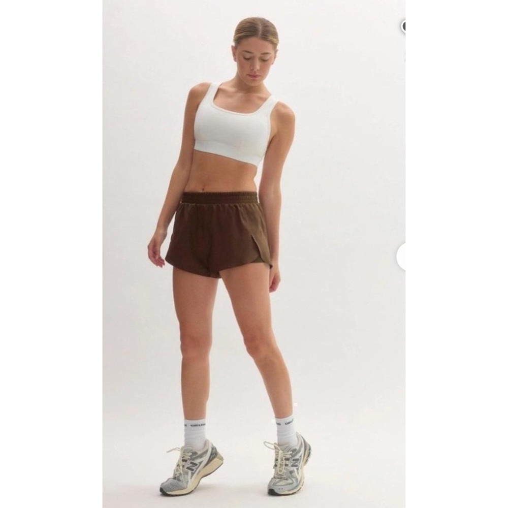 Girlfriend CollectiveTrail Running Shorts Brown Medium Elastic Waist Liner